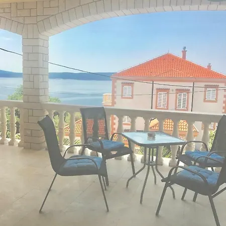 Apartament Lux Dodo *