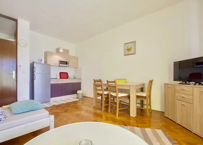 Lux Dodo Apartament *